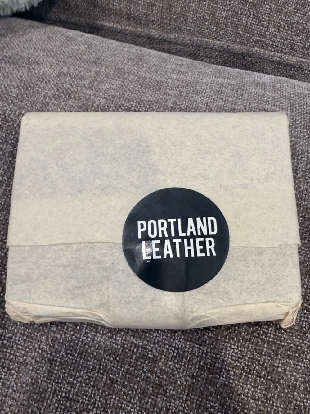Portland Leather Black New with Sticker - Picture 2 of 3